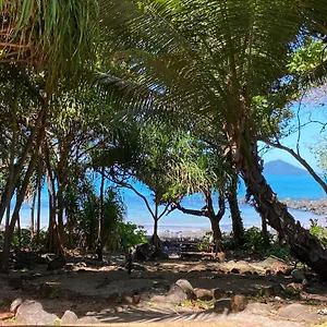4* Resort Eco Village Mission