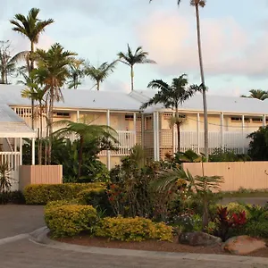 4* Hotel Mackays